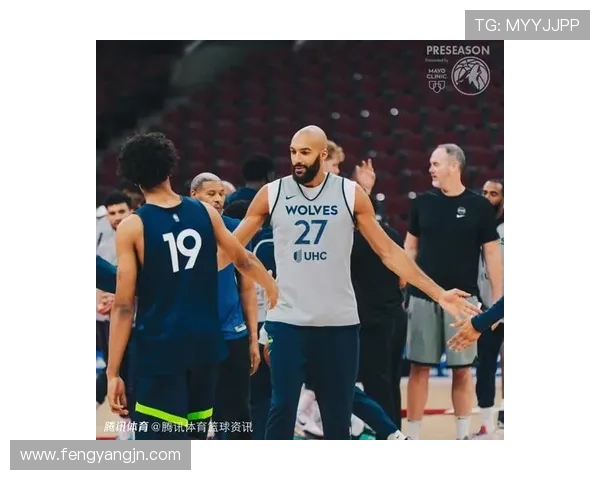 戈贝尔：团队合作是我争夺第五座最佳防守球员奖的关键心态